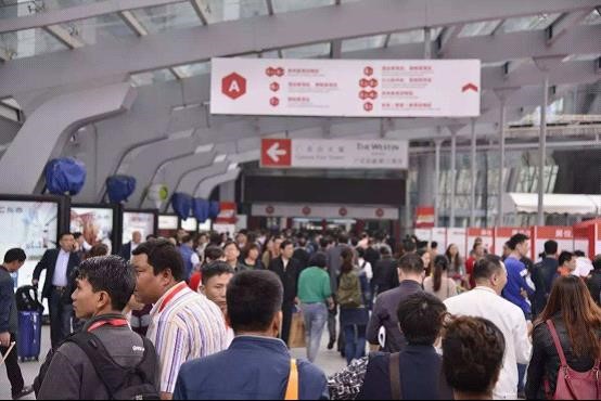 Chuangfang Feeling Massage-Kangtai appeared at the 2017 Autumn Fair, opening a new era of smart home(图2)